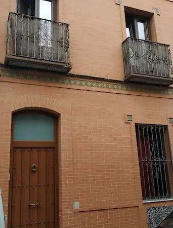 Fabuloso Apartamento En Triana Sevilla Exterior foto